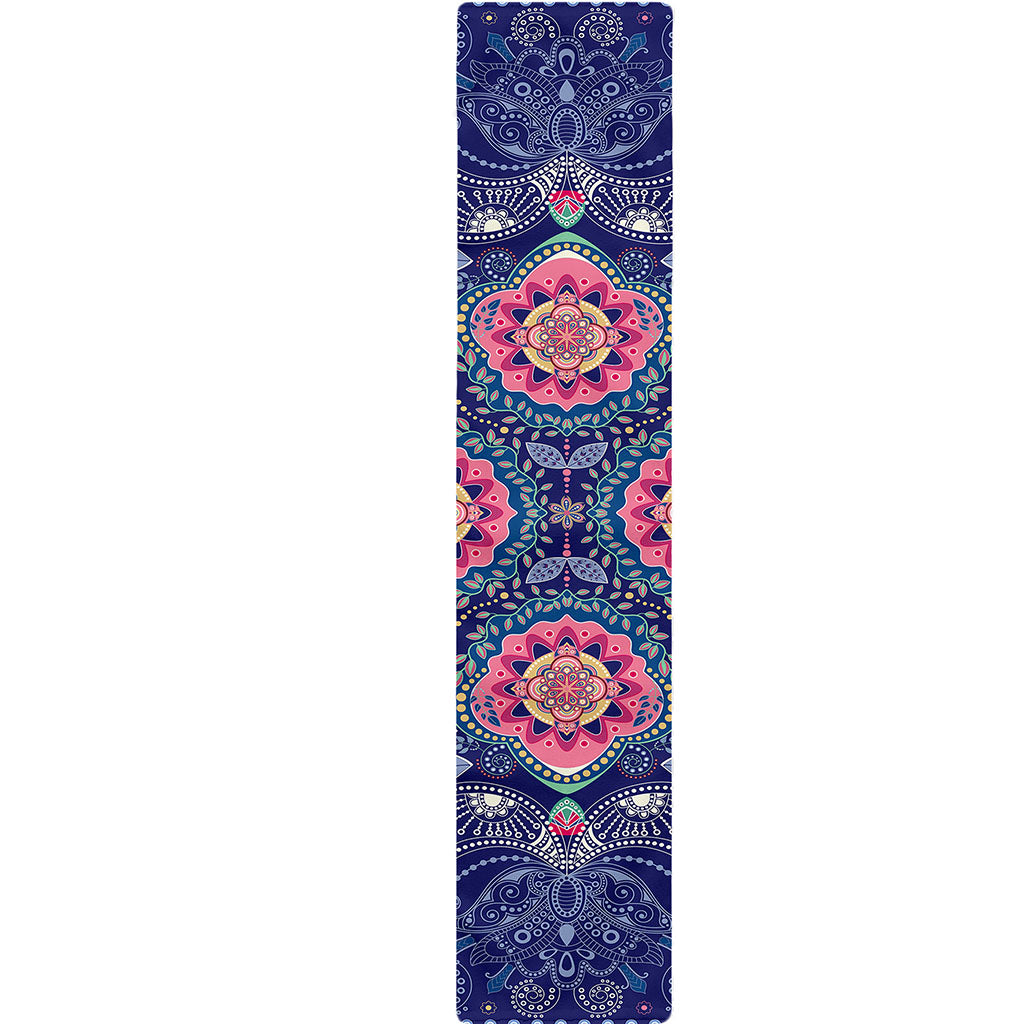 Ornamental Paisley Mandala Print Table Runner