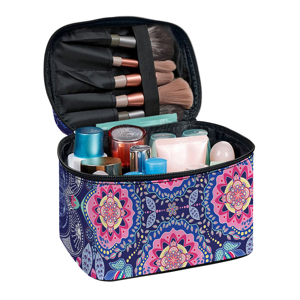 Ornamental Paisley Mandala Print Travel Makeup Bag