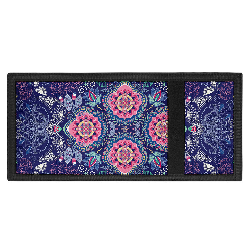 Ornamental Paisley Mandala Print Trifold Wallet