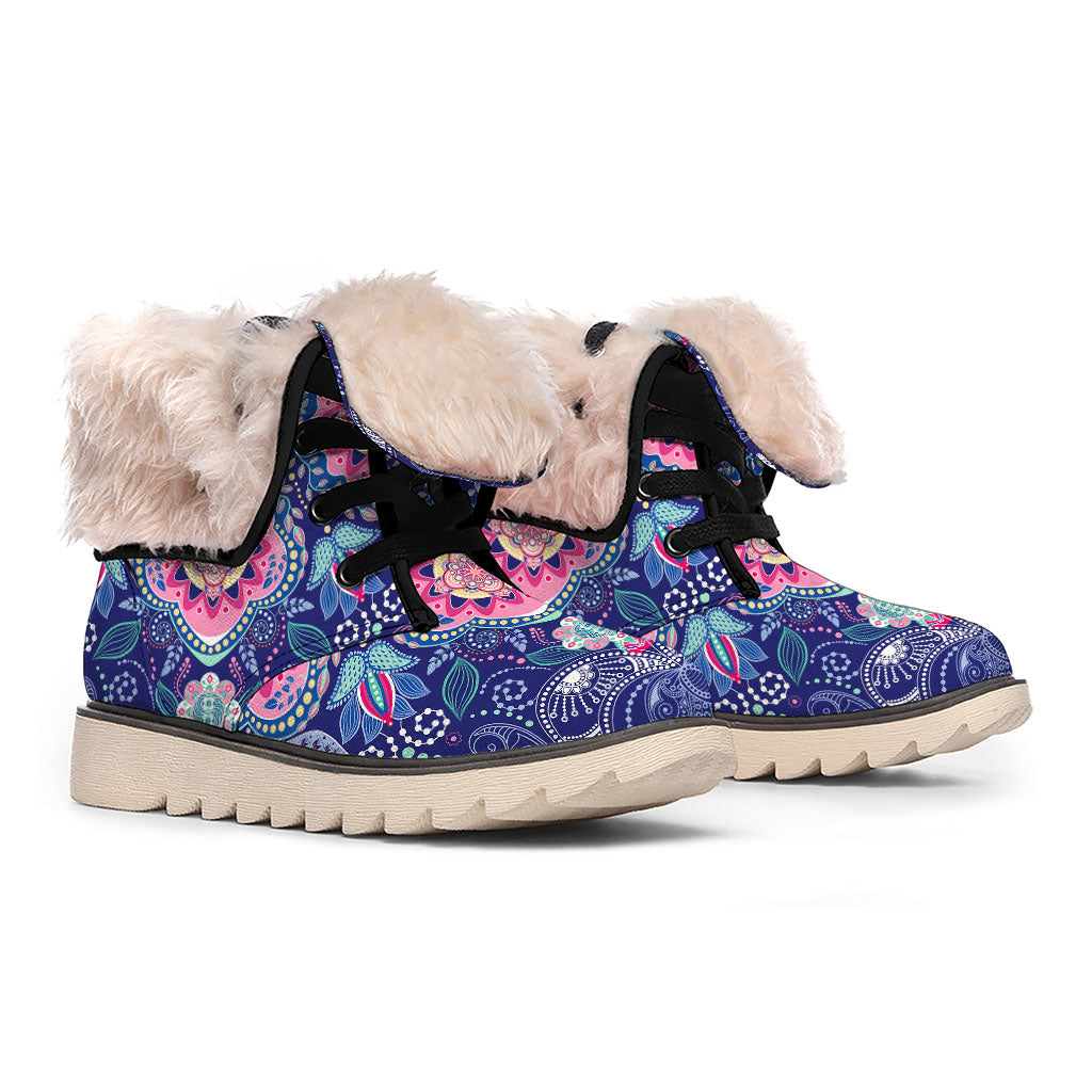 Ornamental Paisley Mandala Print Winter Boots