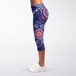 Ornamental Paisley Mandala Print Women's Capri Leggings