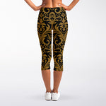Ornamental Western Damask Print Women's Capri Leggings