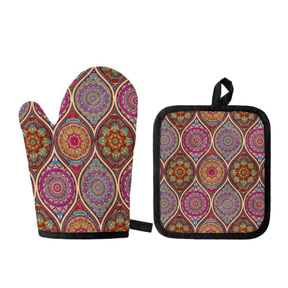 Oval Bohemian Mandala Patchwork Print Oven Mitt And Pot Holder Set