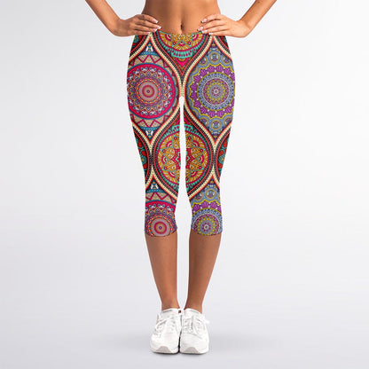 Oval Bohemian Mandala Patchwork Print Women's Capri Leggings