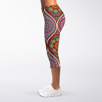 Oval Bohemian Mandala Patchwork Print Women's Capri Leggings