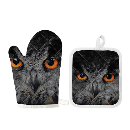 Owl Eyes Print Oven Mitt And Pot Holder Set