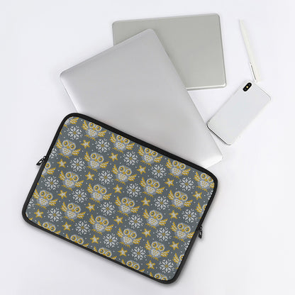 Owl Knitted Pattern Print Laptop Sleeve