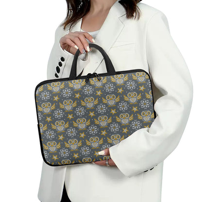 Owl Knitted Pattern Print Laptop Sleeve With Handle
