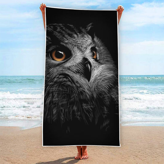 Owl Portrait Print Beach Towel