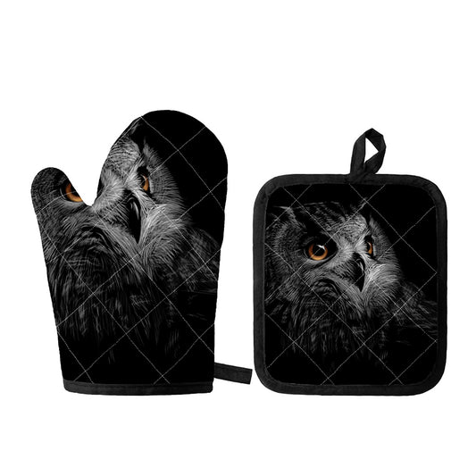 Owl Portrait Print Oven Mitt And Pot Holder Set