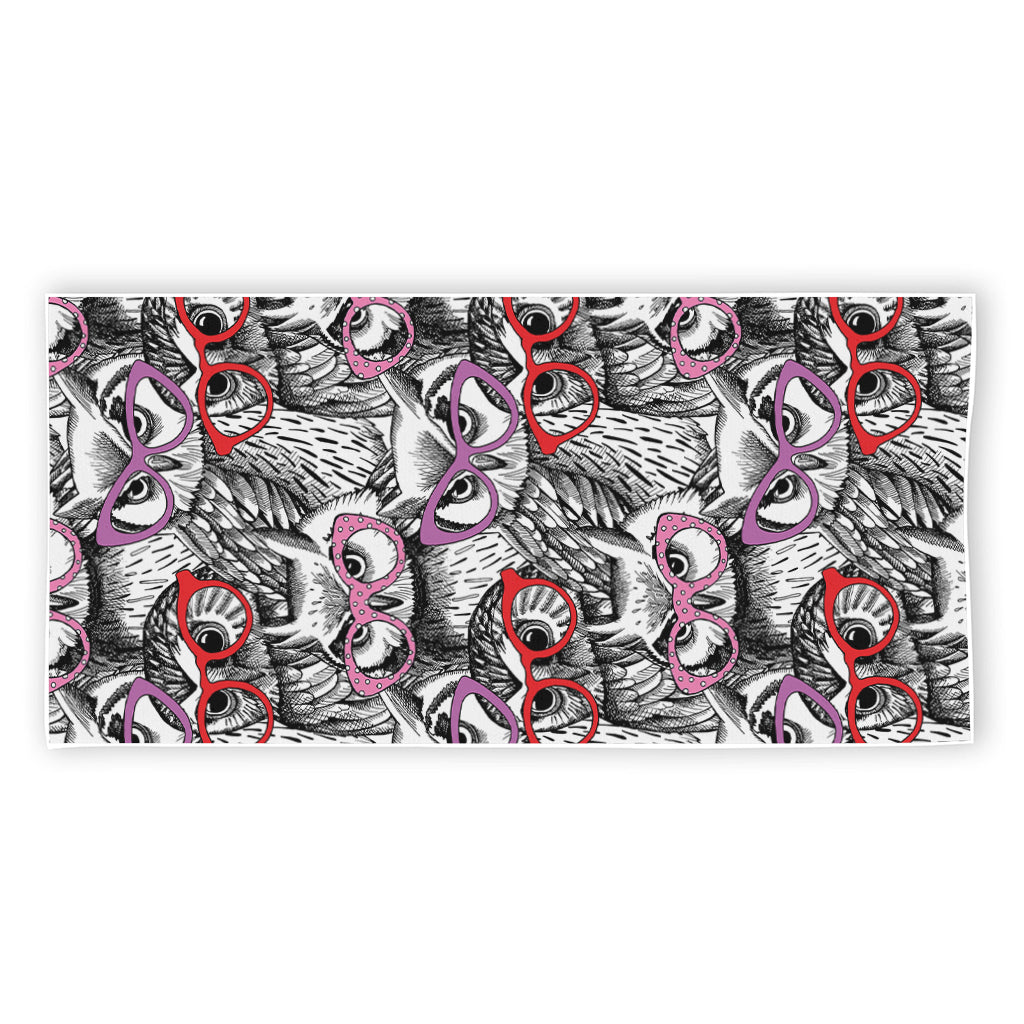 Owl With Glasses Pattern Print Beach Towel