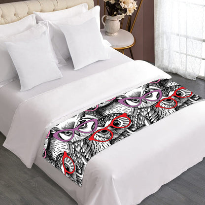 Owl With Glasses Pattern Print Bed Runner