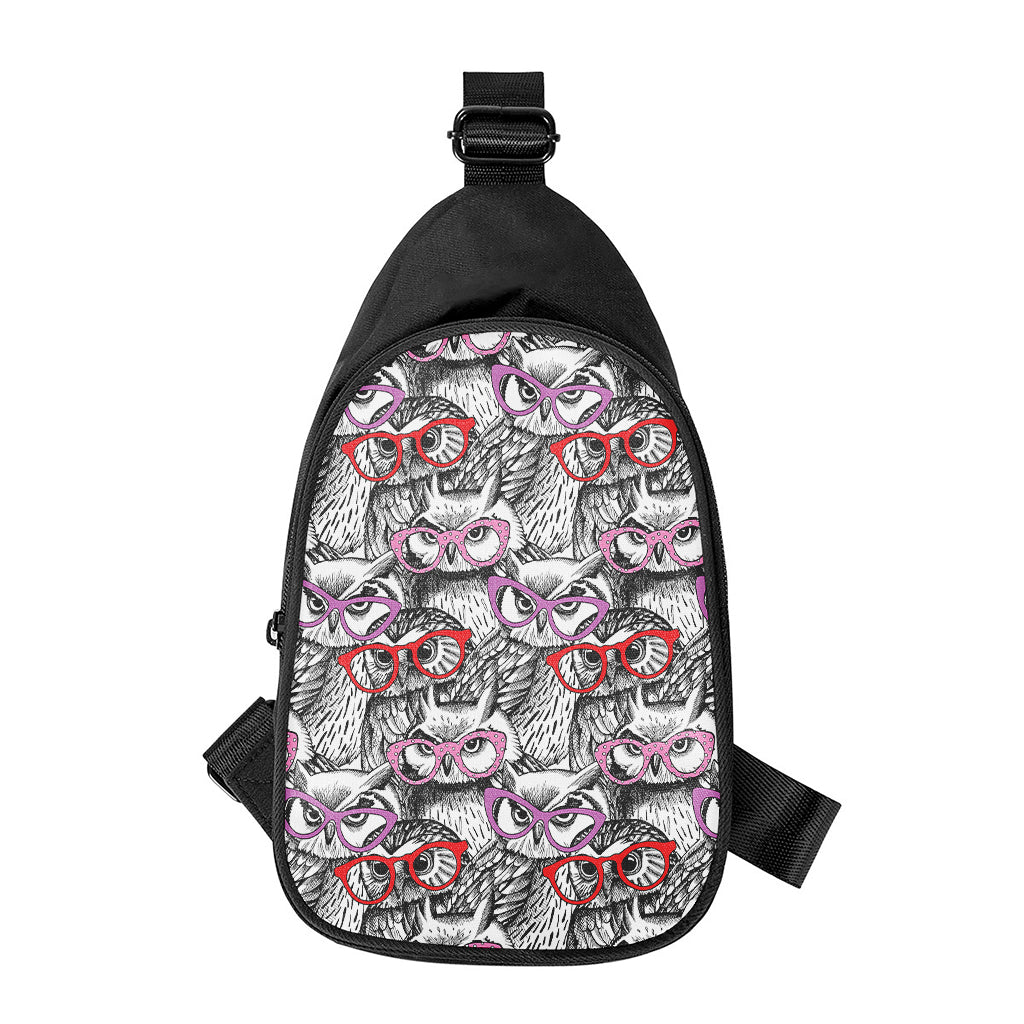 Owl With Glasses Pattern Print Chest Bag
