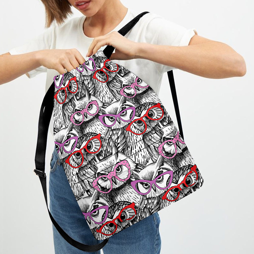 Owl With Glasses Pattern Print Drawstring Backpack