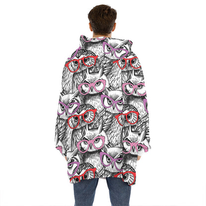 Owl With Glasses Pattern Print Hoodie Blanket