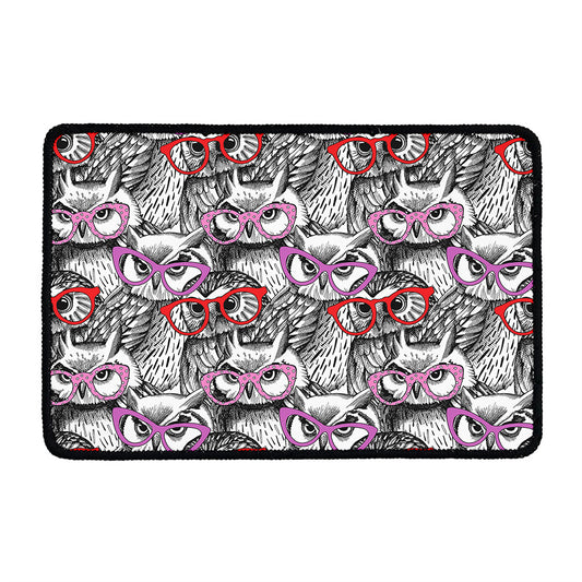 Owl With Glasses Pattern Print Kitchen Mat