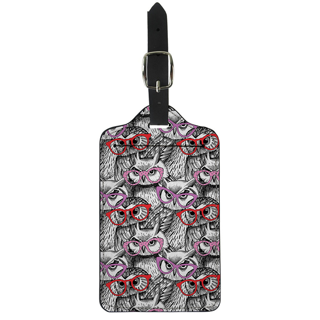 Owl With Glasses Pattern Print Luggage Tag