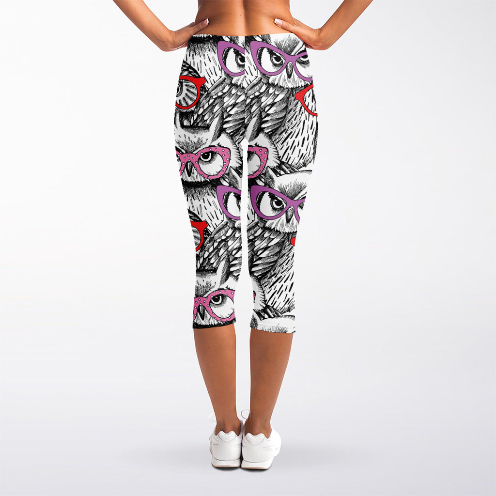Owl With Glasses Pattern Print Women's Capri Leggings