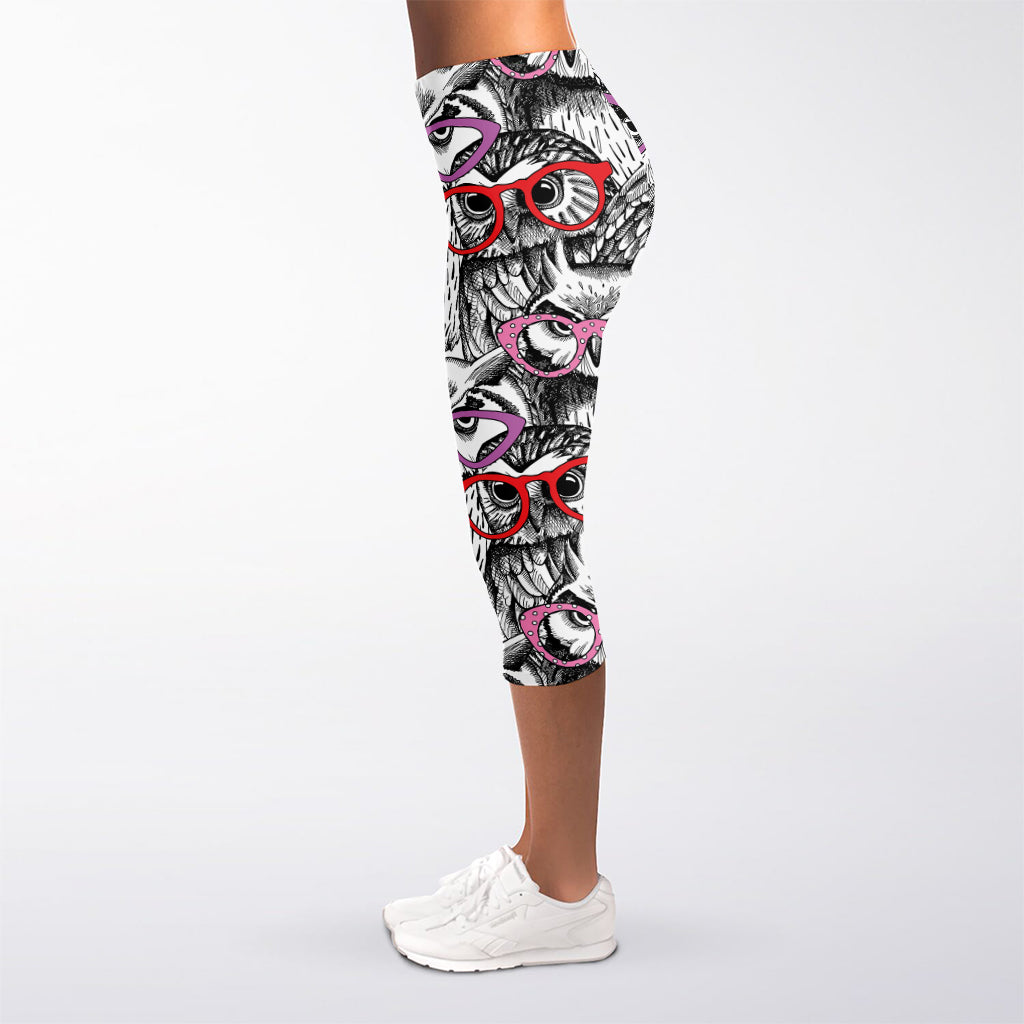 Owl With Glasses Pattern Print Women's Capri Leggings