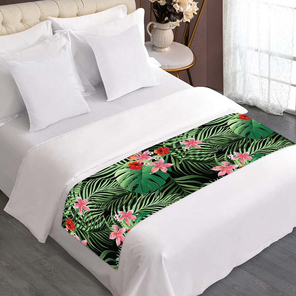 Palm Hawaiian Tropical Pattern Print Bed Runner