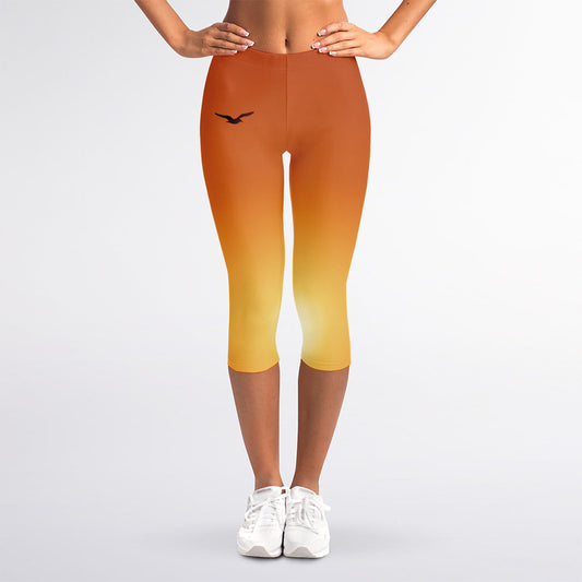 Palm Tree Beach Sunset Print Women's Capri Leggings