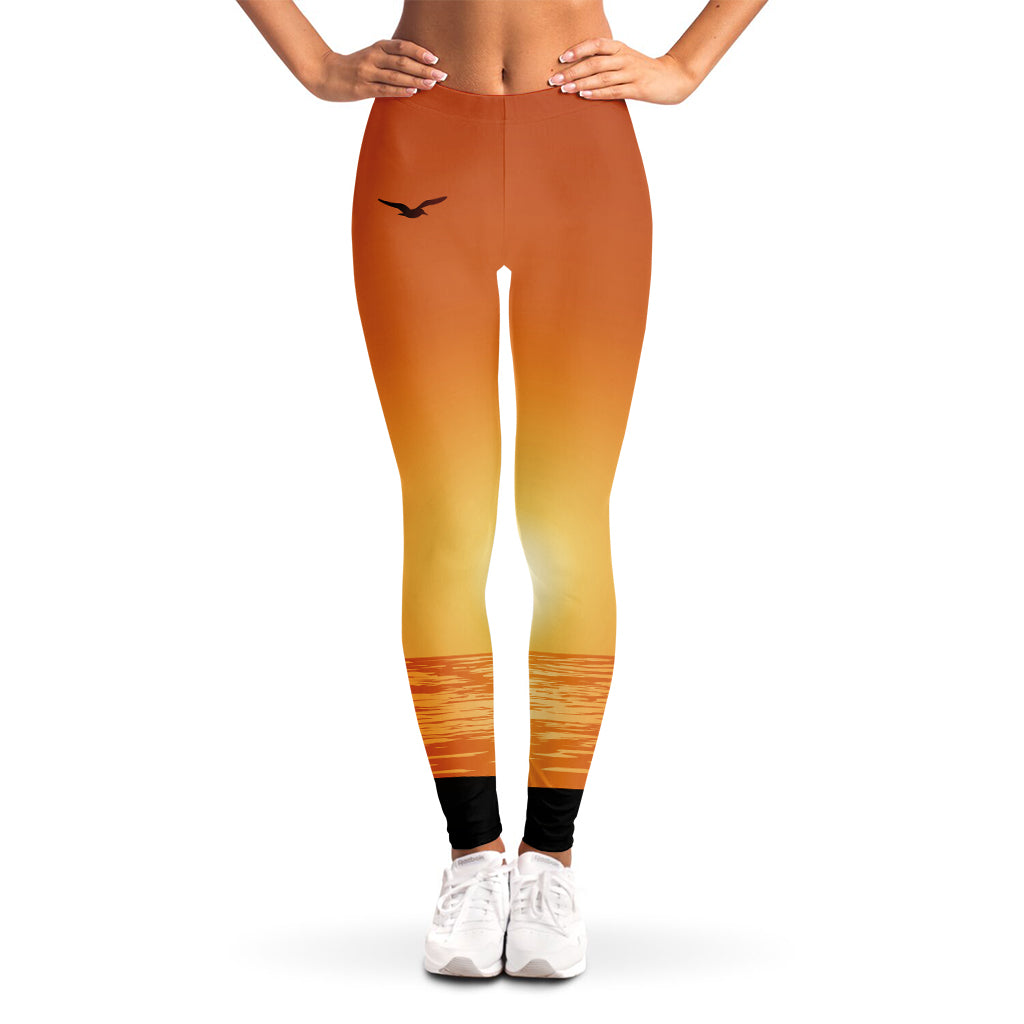 Palm Tree Beach Sunset Print Women's Leggings