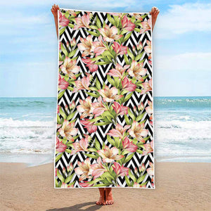 Pastel Alstroemeria Zigzag Pattern Print Beach Towel