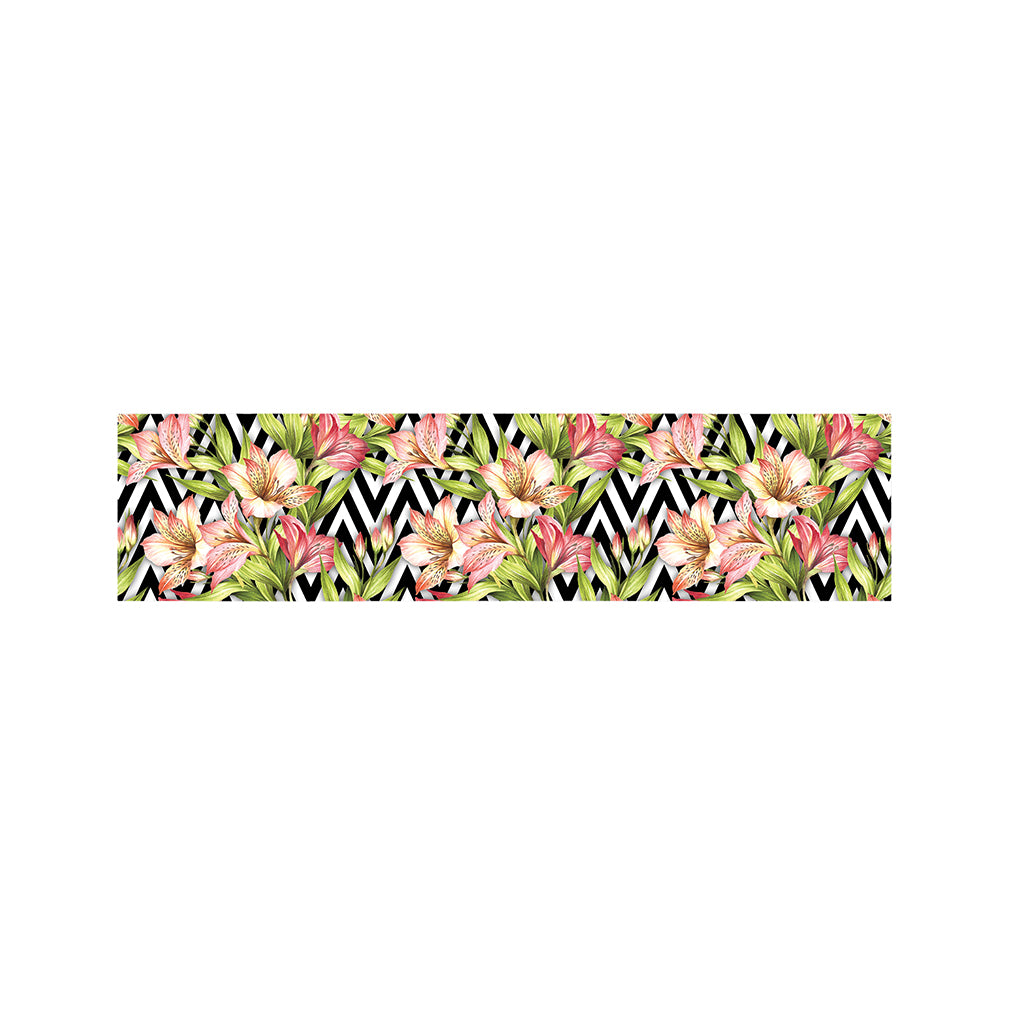 Pastel Alstroemeria Zigzag Pattern Print Bed Runner