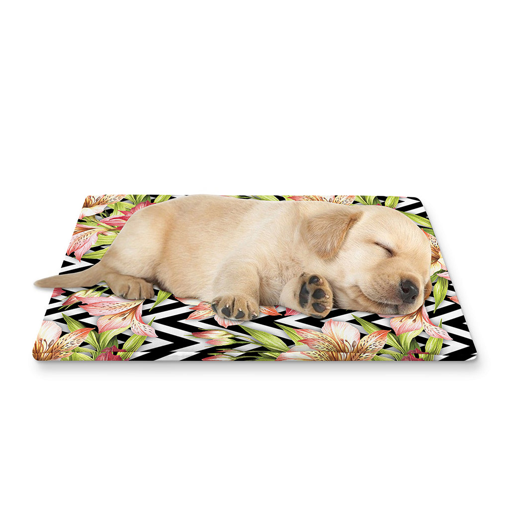 Pastel Alstroemeria Zigzag Pattern Print Pet Cooling Mat Cover