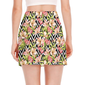 Pastel Alstroemeria Zigzag Pattern Print Side Slit Mini Skirt