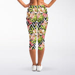 Pastel Alstroemeria Zigzag Pattern Print Women's Capri Leggings
