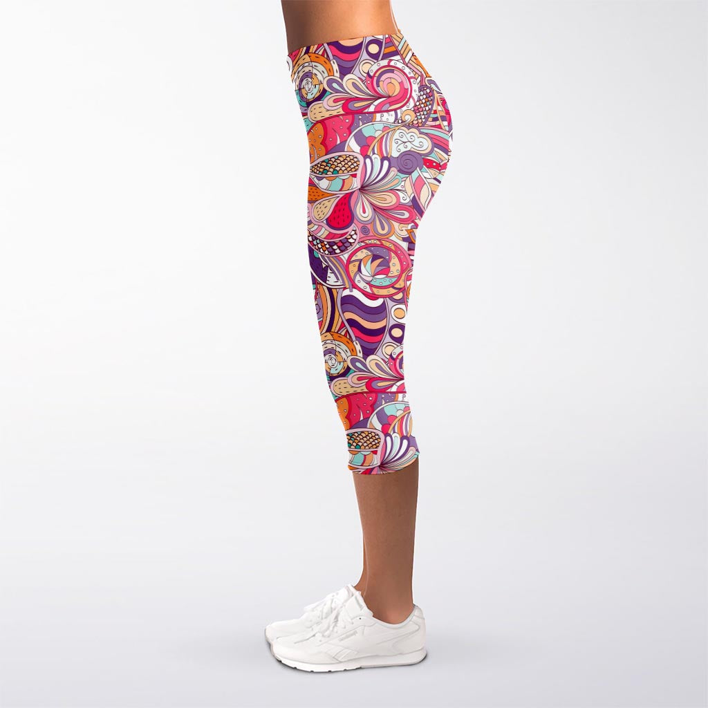 Pastel Bohemian Floral Pattern Print Women's Capri Leggings