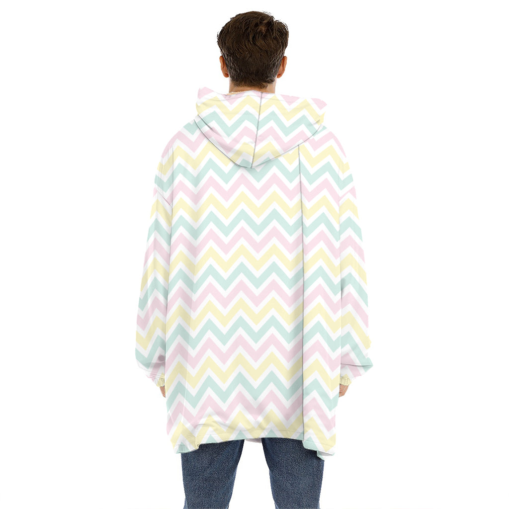 Pastel Chevron Pattern Print Hoodie Blanket
