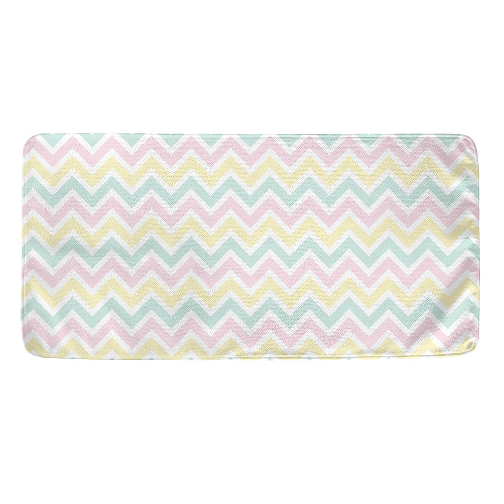 Pastel Chevron Pattern Print Towel