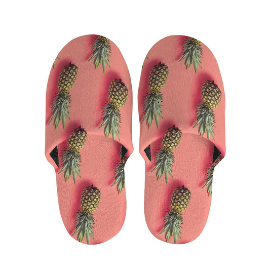 Pastel Pink Pineapple Pattern Print Slippers