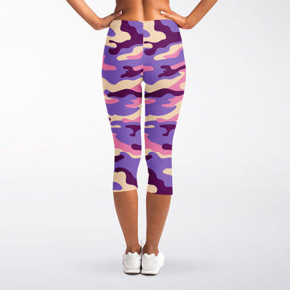 Pastel Purple Camouflage Print Women's Capri Leggings