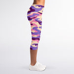 Pastel Purple Camouflage Print Women's Capri Leggings