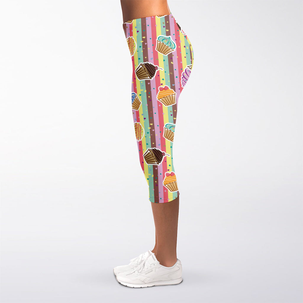 Pastel Striped Cupcake Pattern Print Women's Capri Leggings