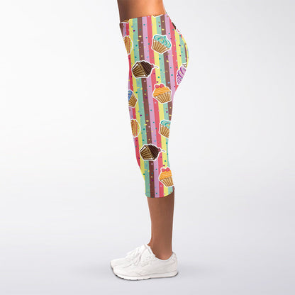 Pastel Striped Cupcake Pattern Print Women's Capri Leggings