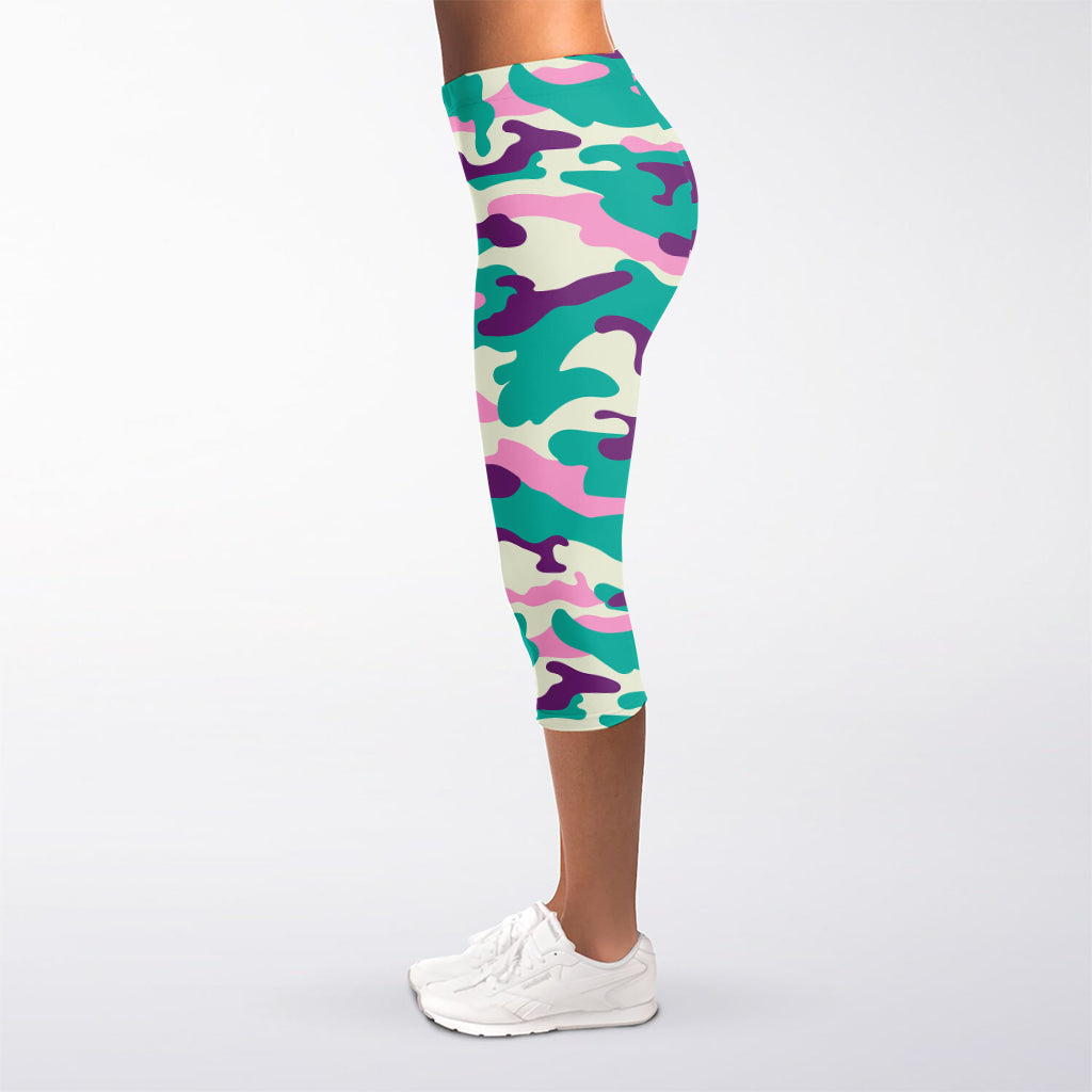 Pastel Teal And Purple Camouflage Print Women's Capri Leggings