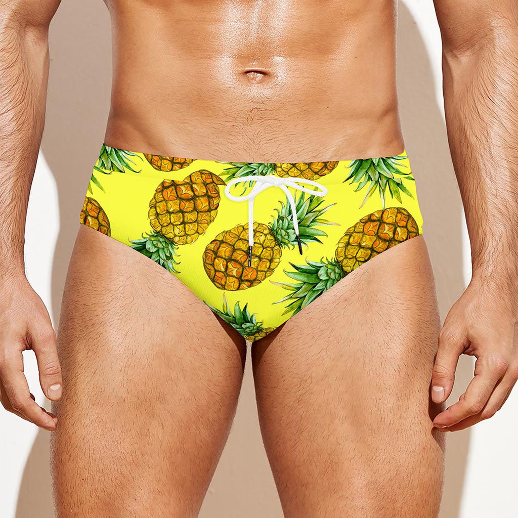 Pastel Yellow Pineapple Pattern Print Men's Swim Briefs