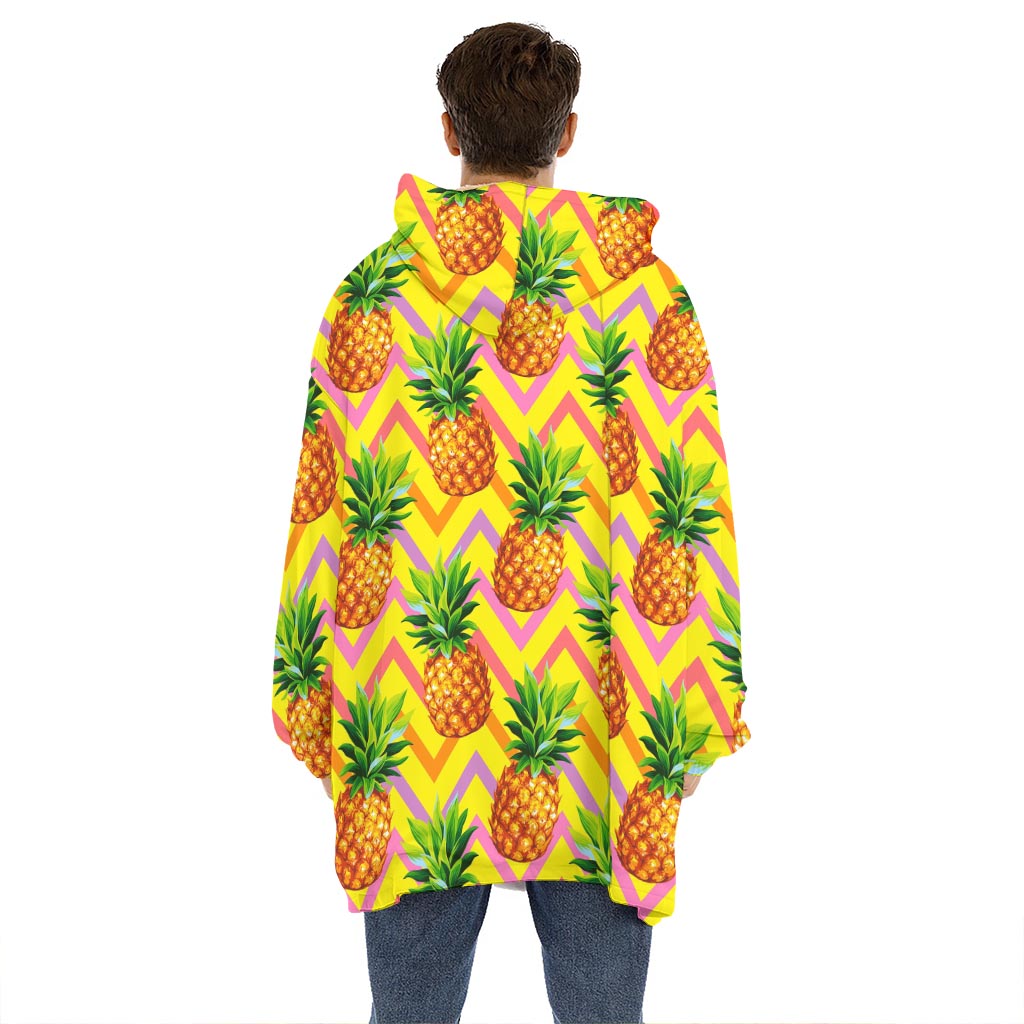 Pastel Zig Zag Pineapple Pattern Print Hoodie Blanket
