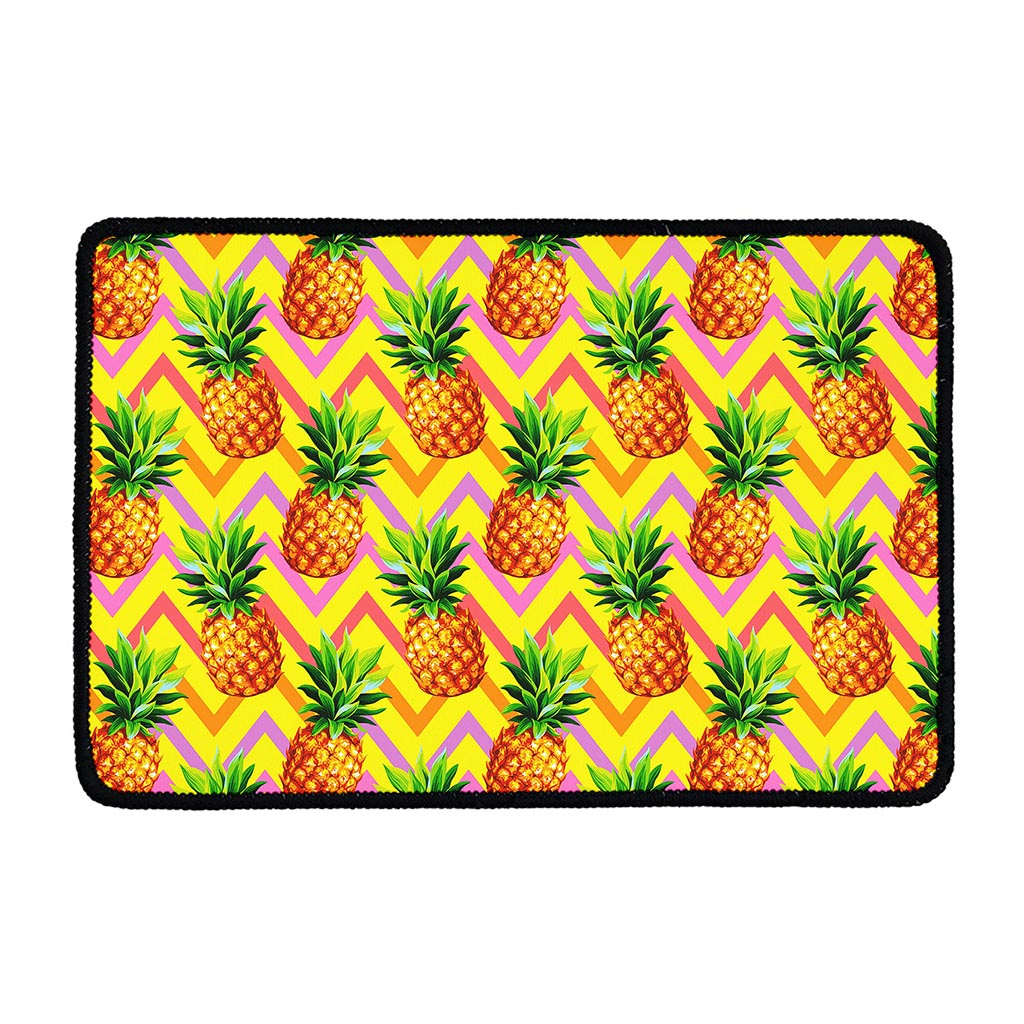 Pastel Zig Zag Pineapple Pattern Print Kitchen Mat