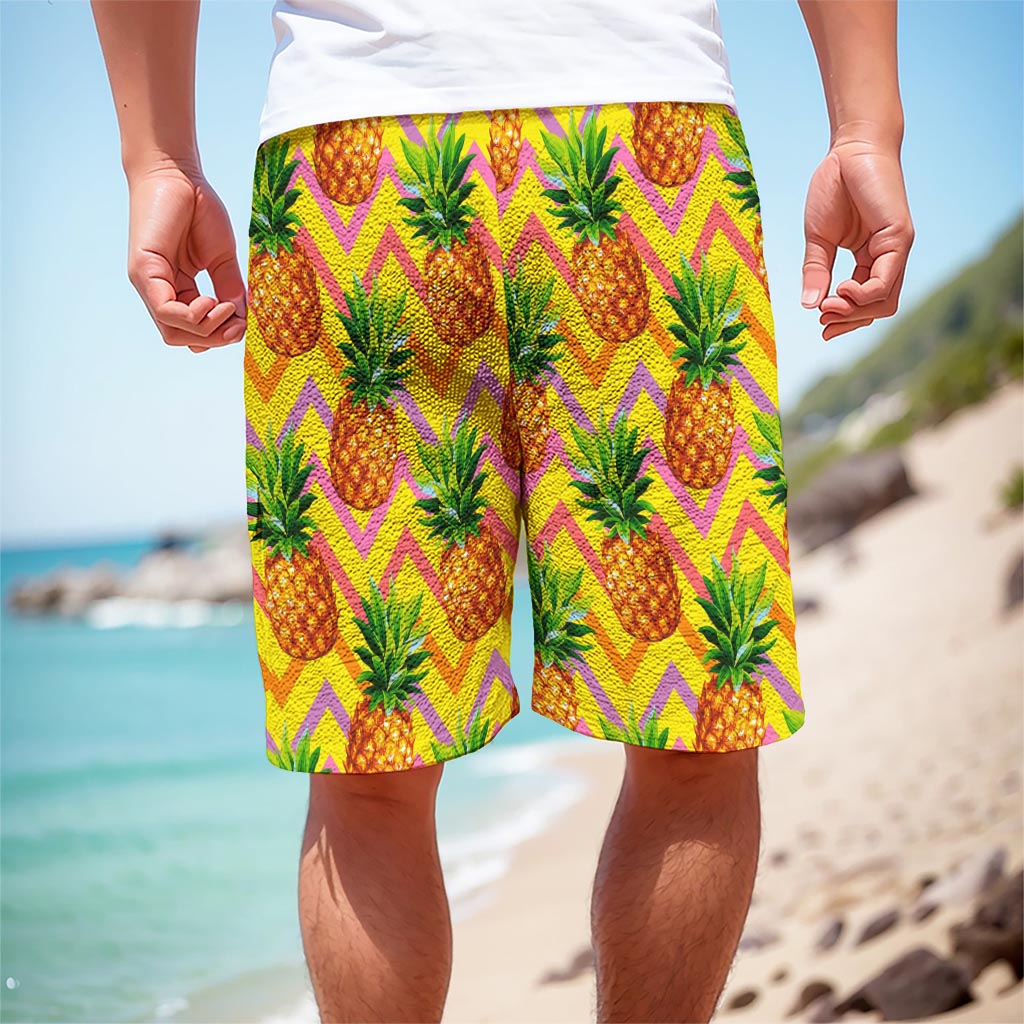 Pastel Zig Zag Pineapple Pattern Print Men's Cargo Shorts