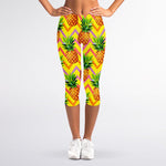 Pastel Zig Zag Pineapple Pattern Print Women's Capri Leggings