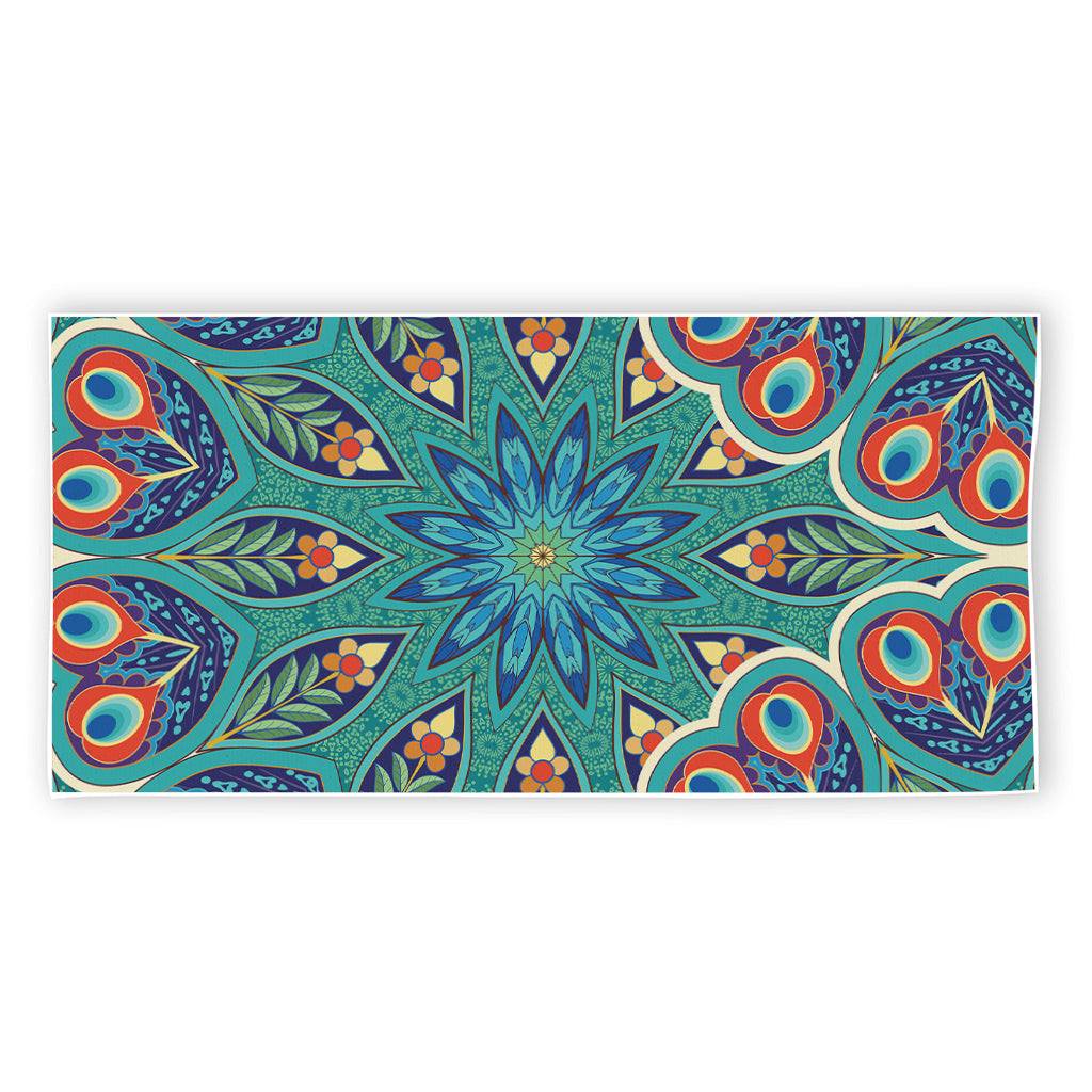 Peacock Feather Floral Pattern Print Beach Towel