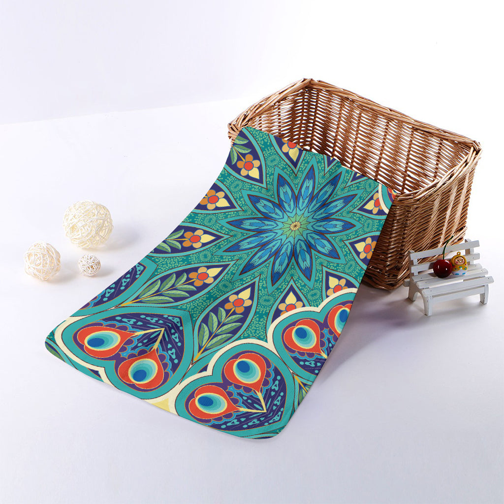 Peacock Feather Floral Pattern Print Towel