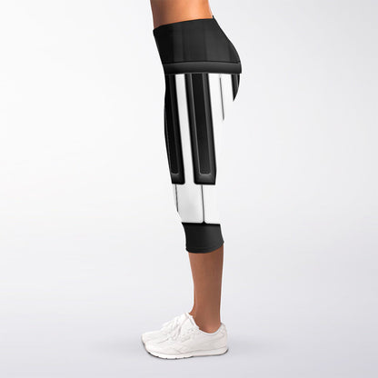 Piano Keyboard Print Women's Capri Leggings