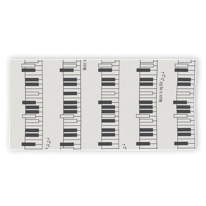 Piano Pattern Print Beach Towel