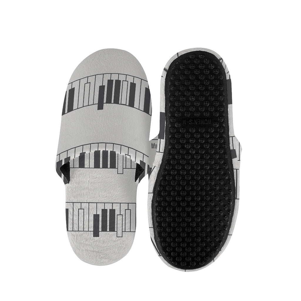 Piano Pattern Print Slippers